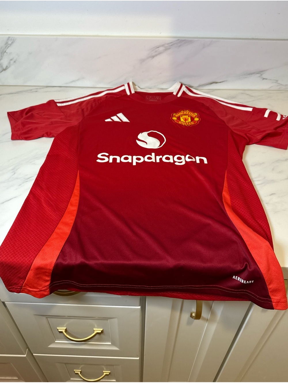 Adidas Manchester United 24/25 home red jersey